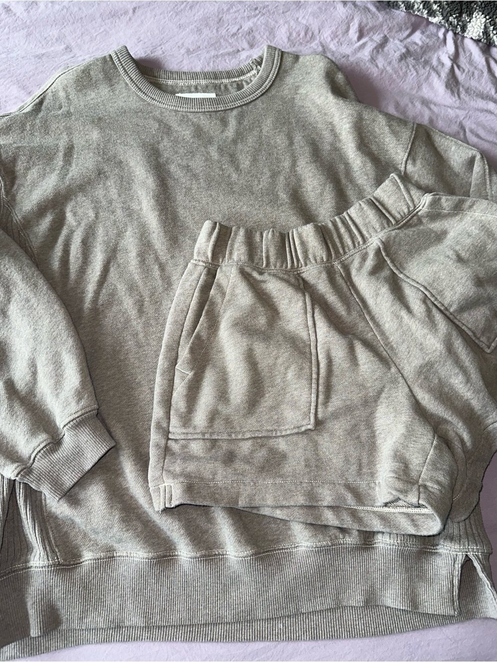 Aerie Crewneck & Sweatshorts